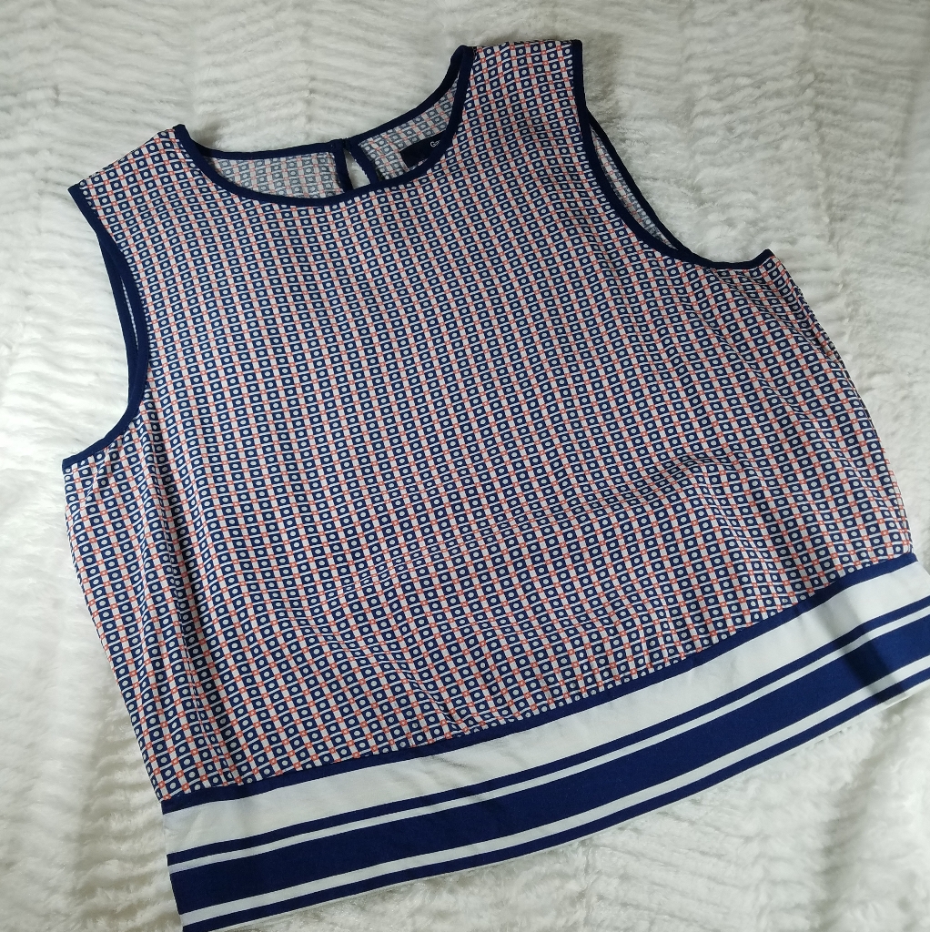 Patterned Gap Crop